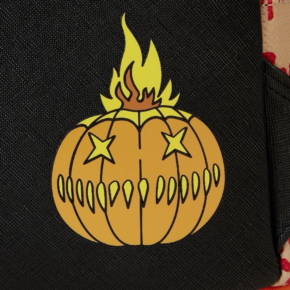 LOUNGEFLY Disney Trick 'r Treat Sam Pumpkin Mini 🎒 - Picture 6 of 16